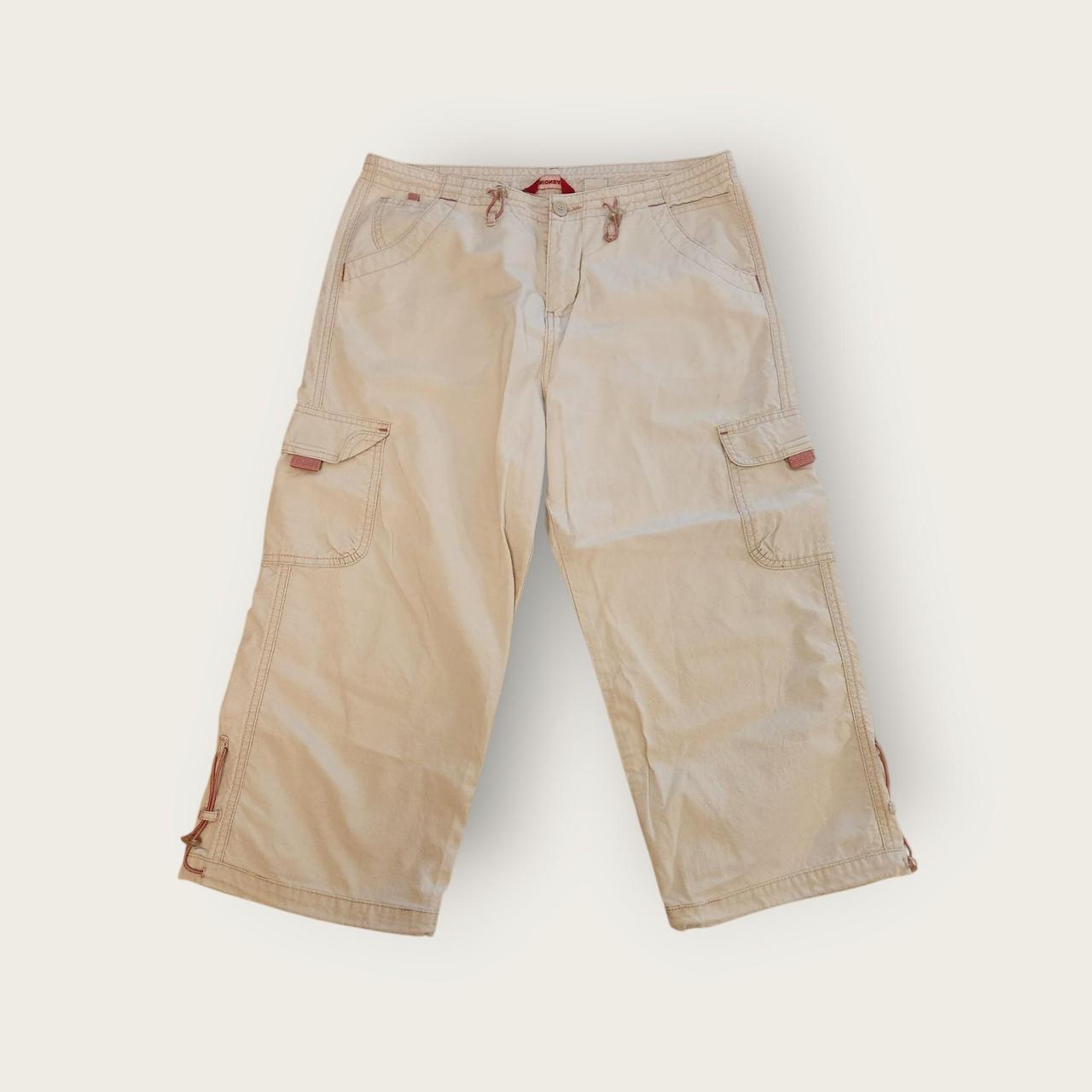 item listed by twodropshop