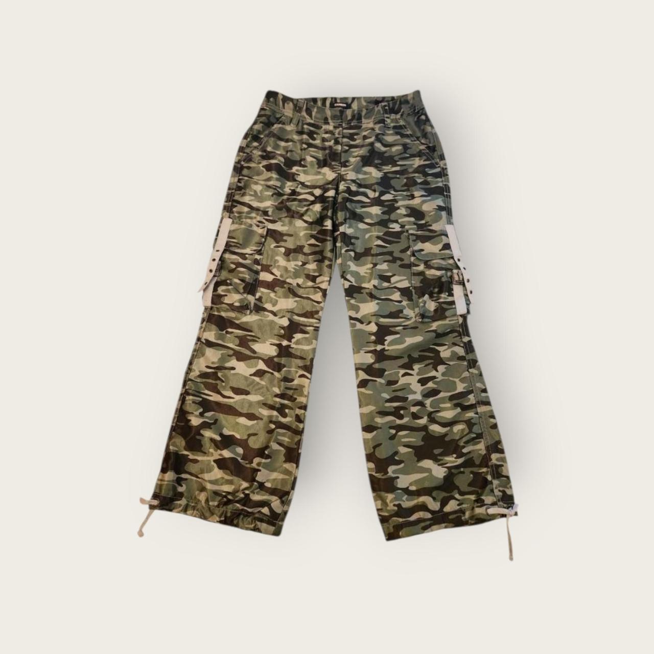 item listed by twodropshop