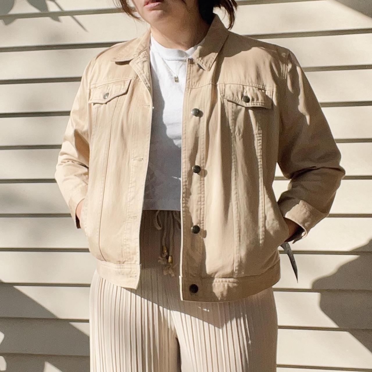 Lightweight tan 2025 jacket womens