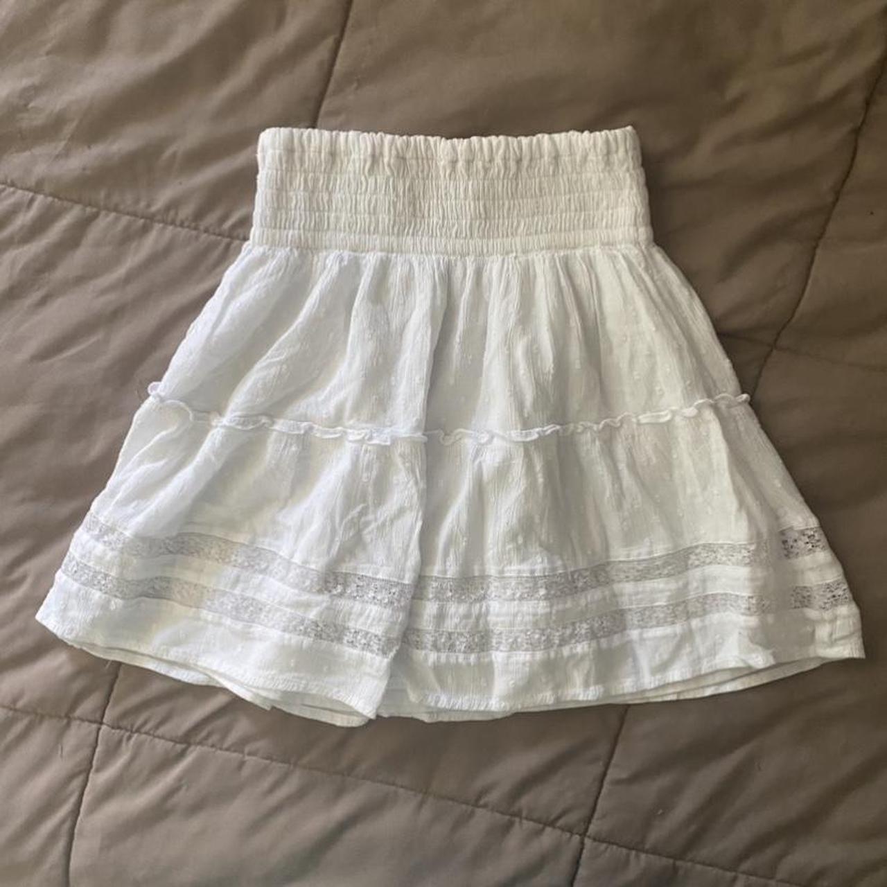 hollister : ultra high-rise white skirt - stretchy... - Depop