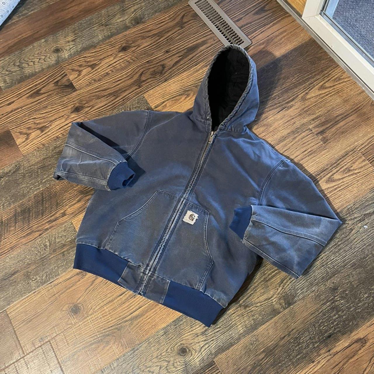 Ships in 17 days, message for international shipping Depop