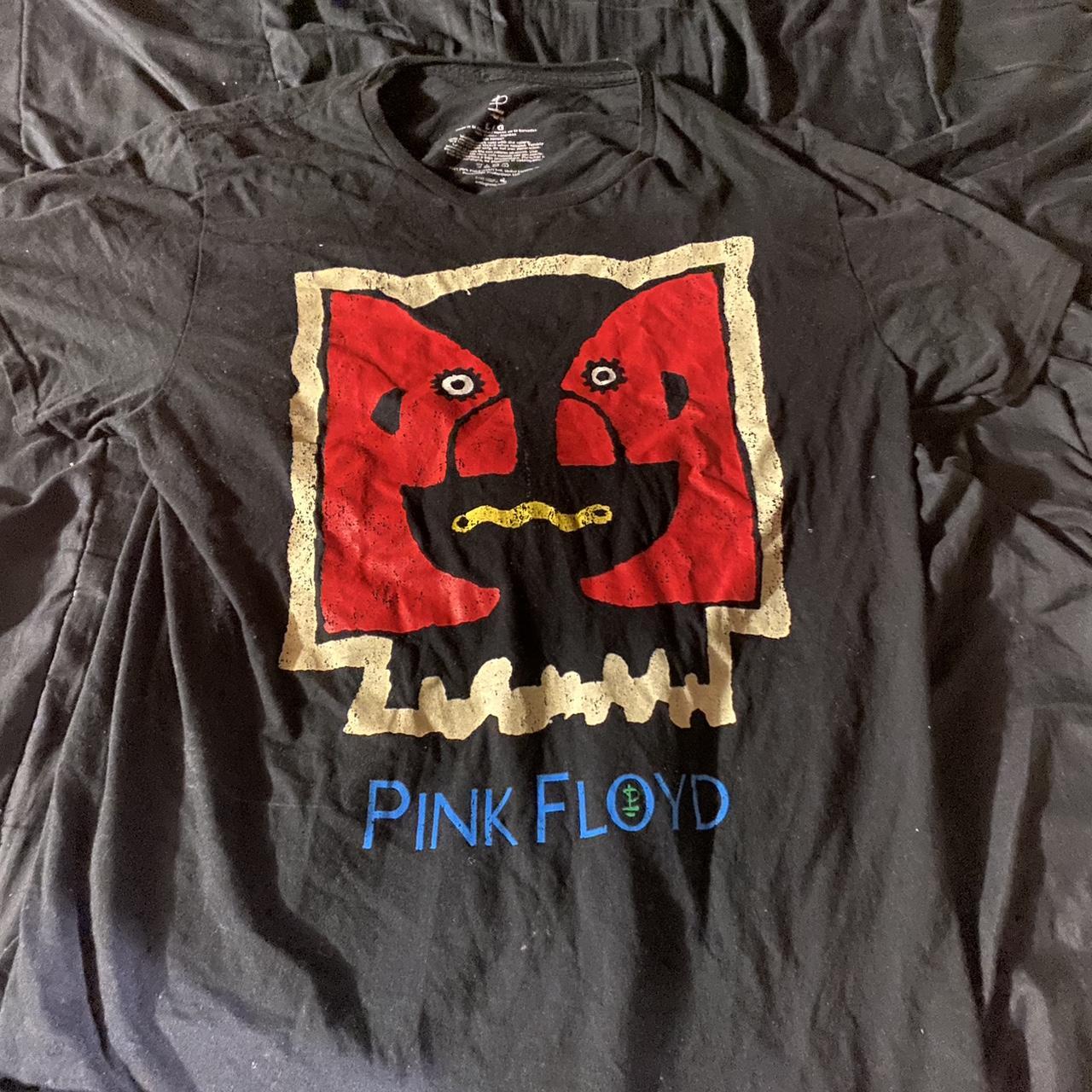 Vintage 90s Pink floyd band tee - Depop