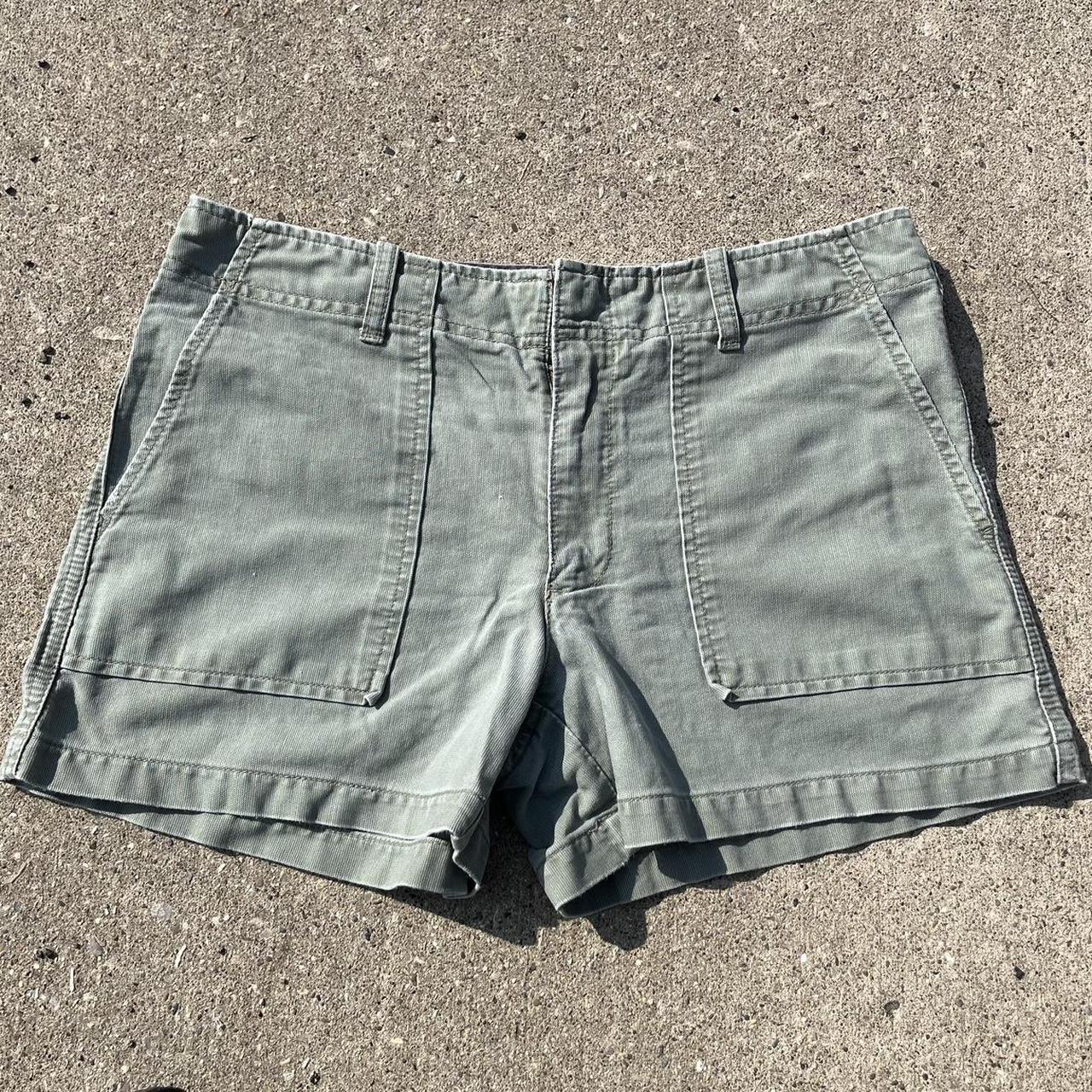 American Eagle Women's Shorts Depop