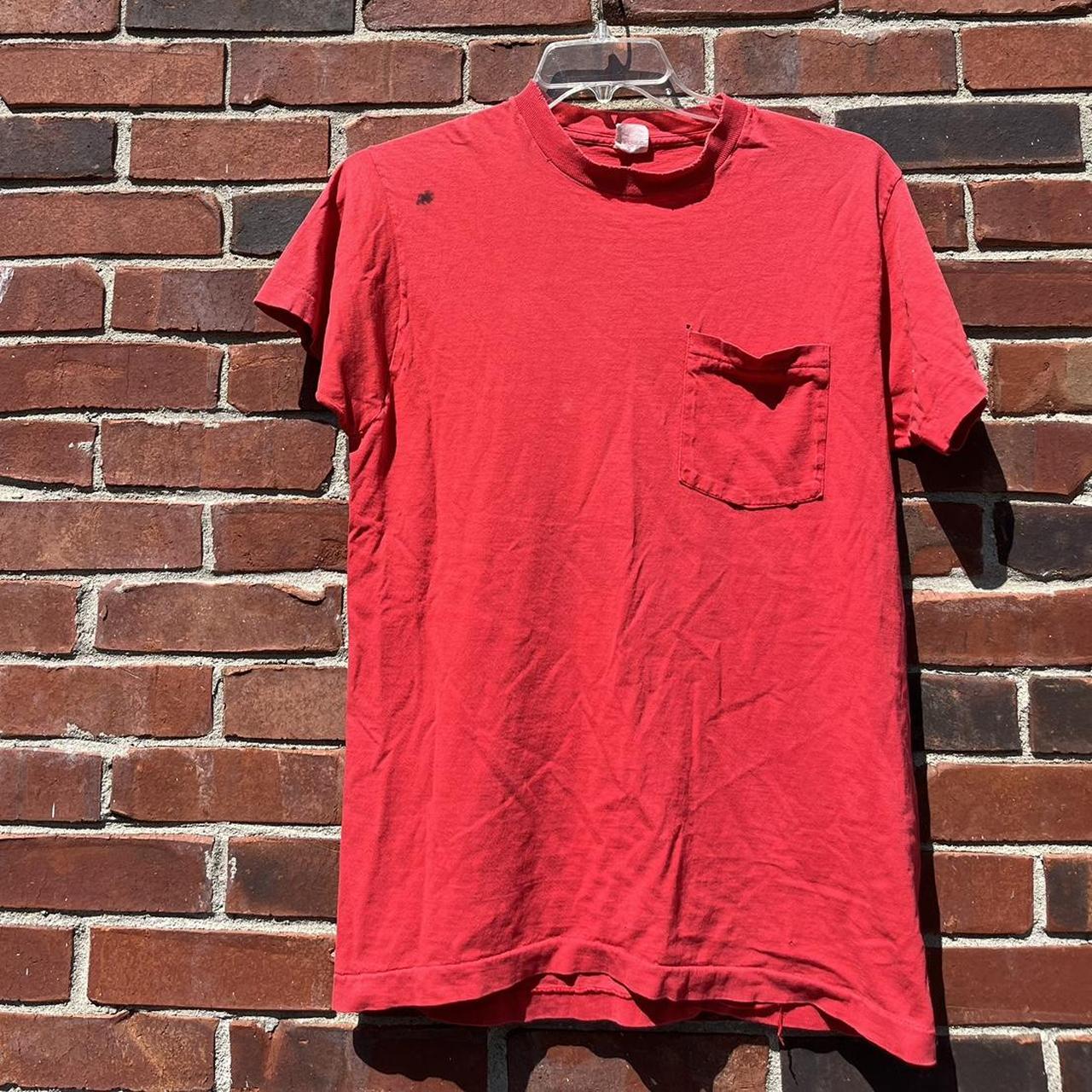 VINTAGE Fox Racing T-Shirt Fruit of the loom Red - Depop