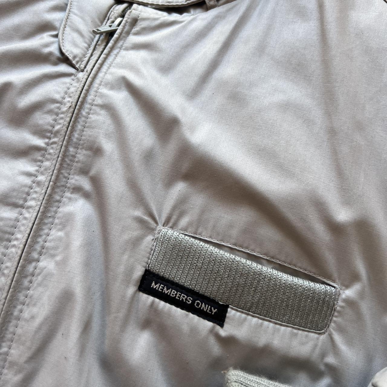 Light grey members outlet only jacket