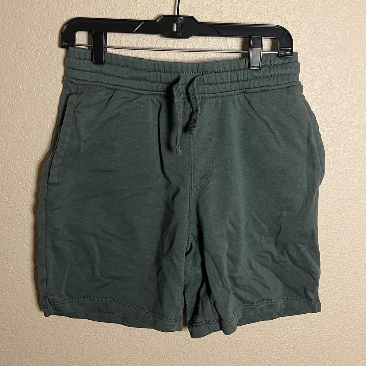 old navy sweat shorts. love the dark green color!... - Depop