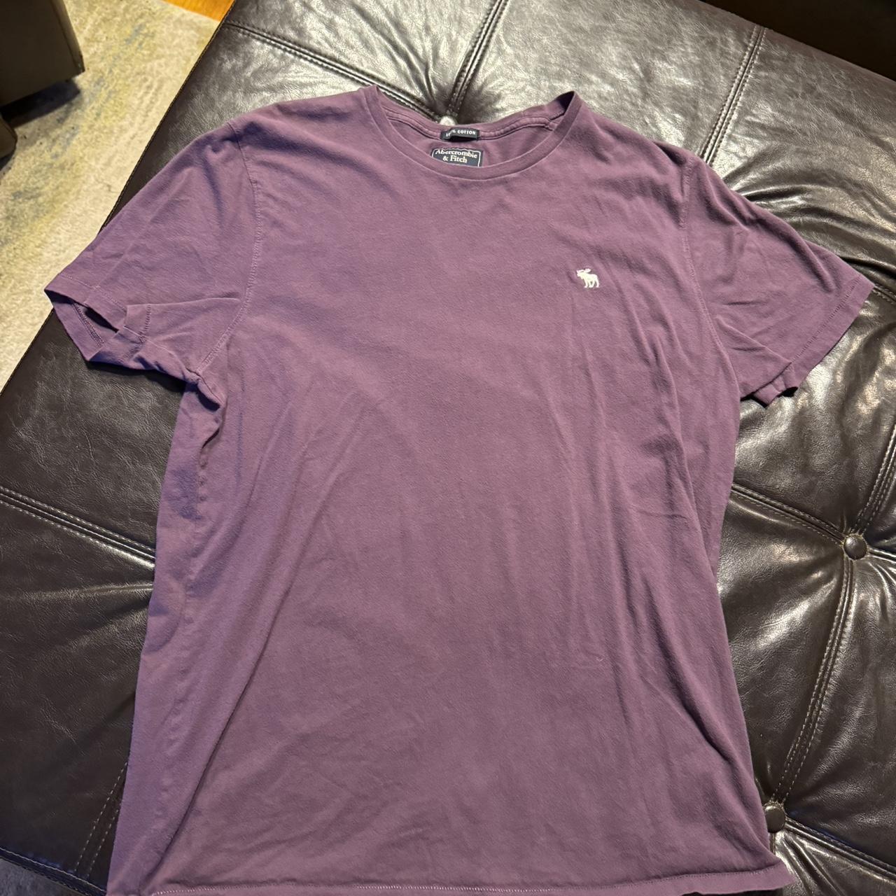 Abercrombie T-Shirt - Depop