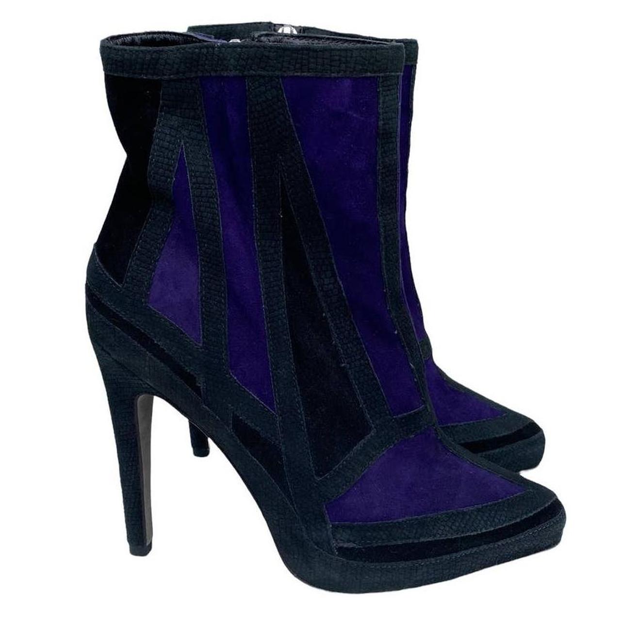 Aperlai Women's Black and Purple Boots