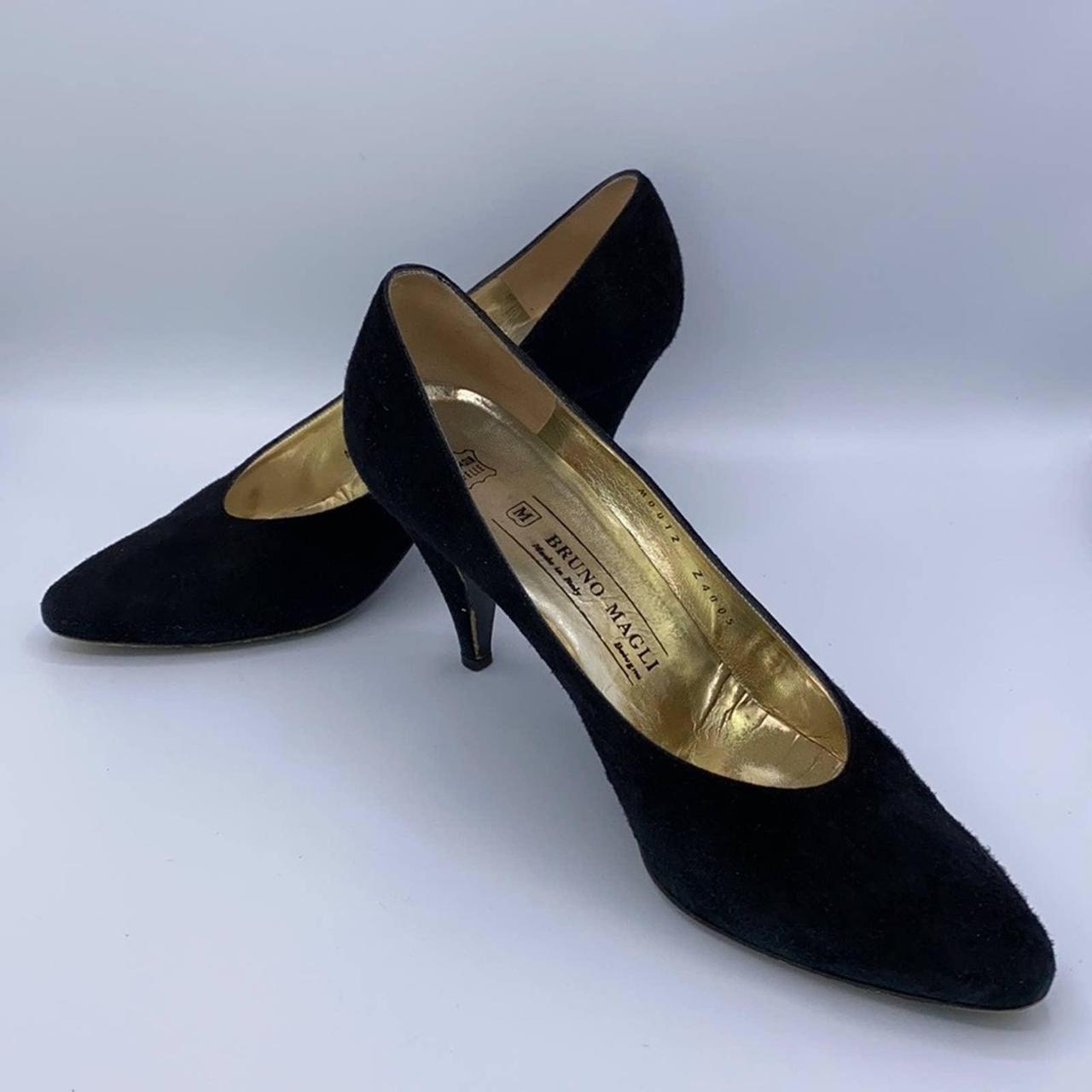 Bruno Magli Diana Women s Black Suede Almond Toe Depop