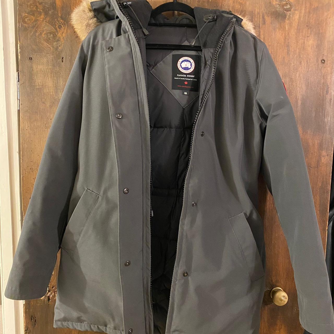 Canada goose victoria hot sale parka graphite