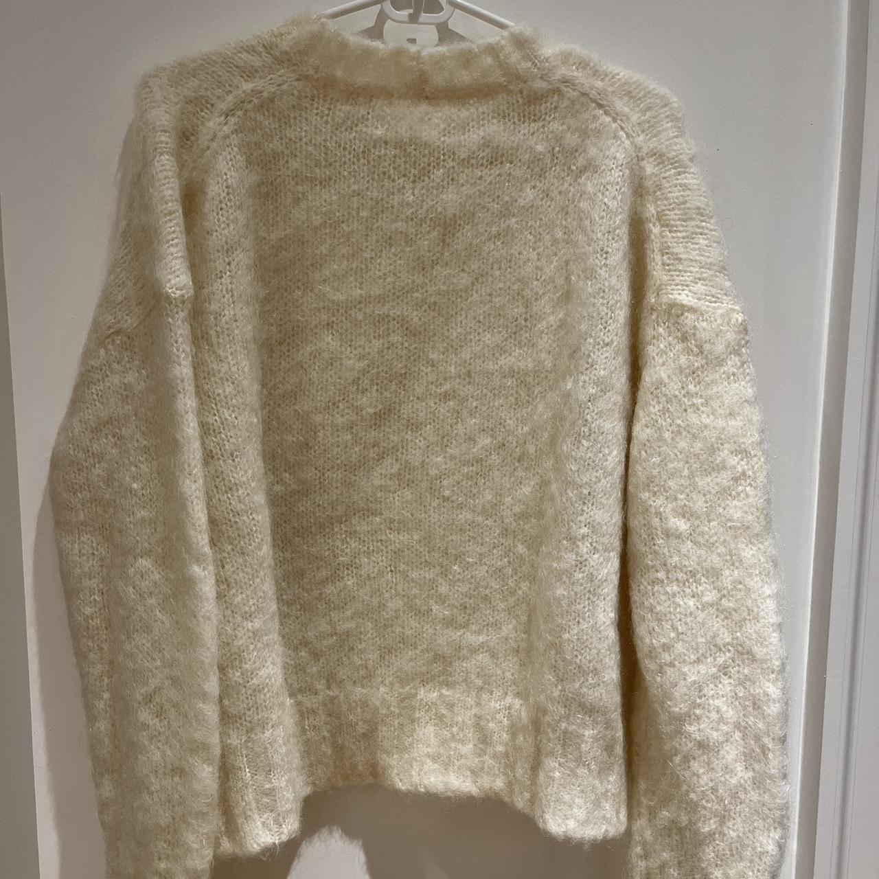 Helmut Lang Women's Cream and White Jumper | Depop