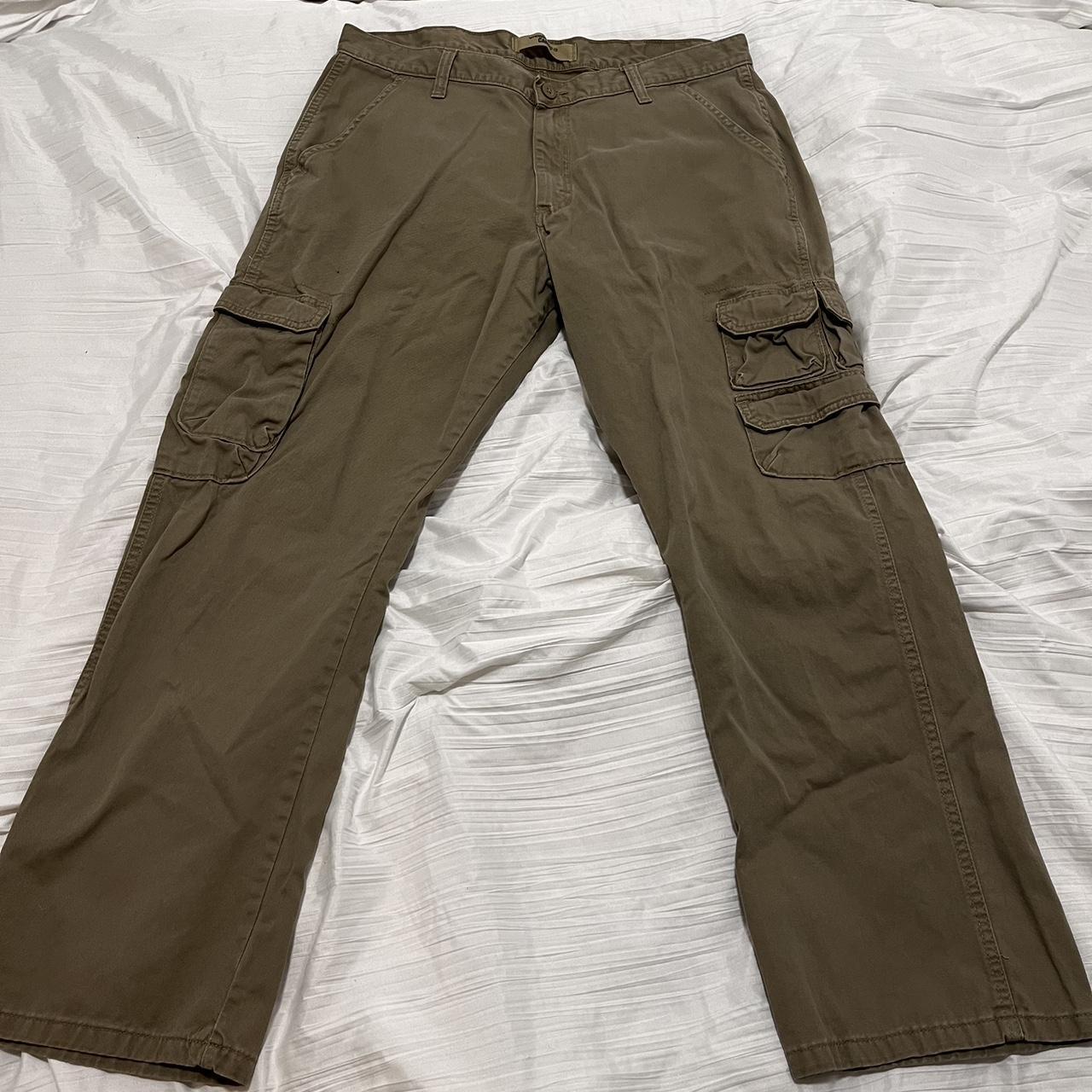 Wrangler Cargo Pants (36x30) Great - Depop