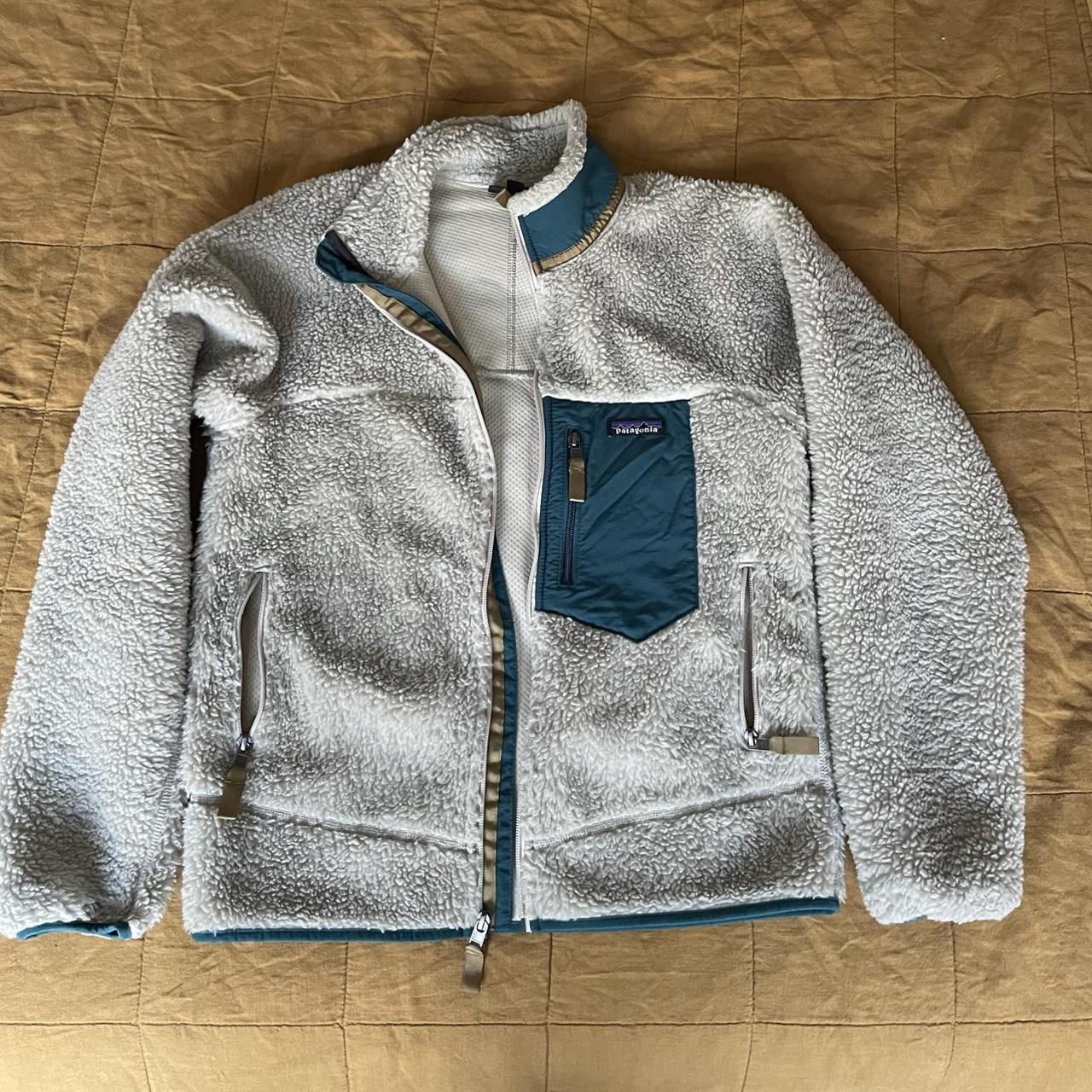 Patagonia Men's Tan and Cream Jacket Depop