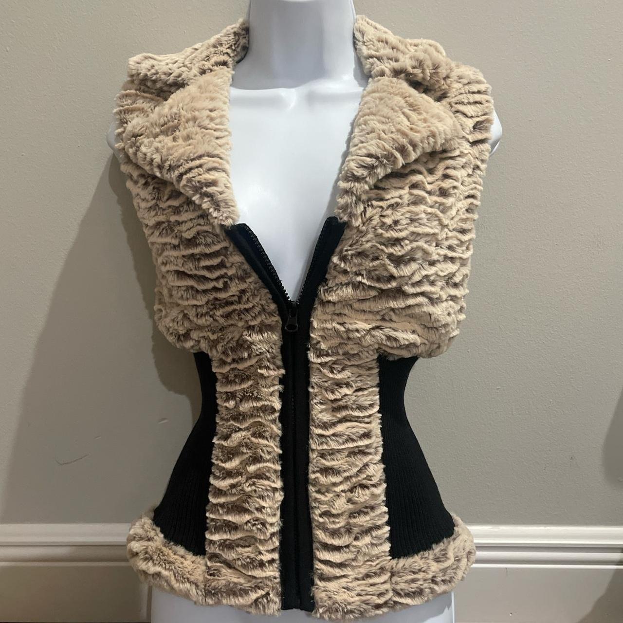 item listed by emmagoodn3r