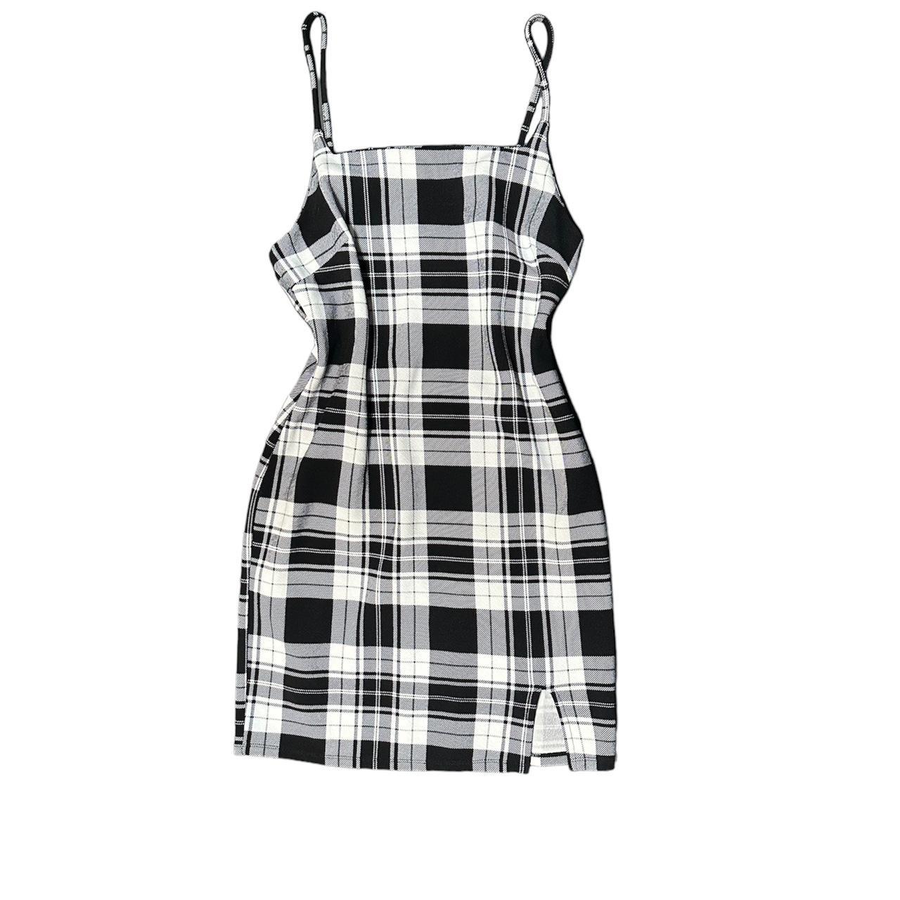 Black and white plaid mini dress with spaghetti. Depop