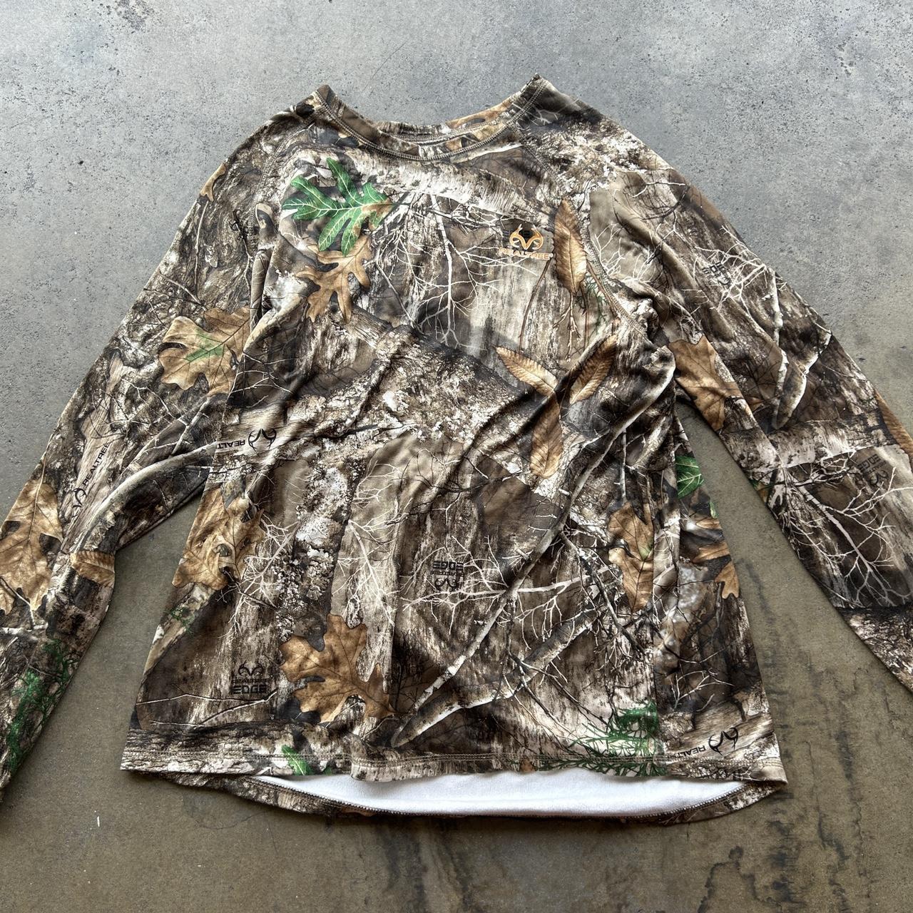 Realtree Men's Multi T-shirt | Depop