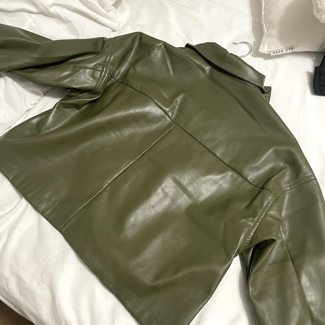 Forever 21 Women's Green and Khaki Jacket | Depop