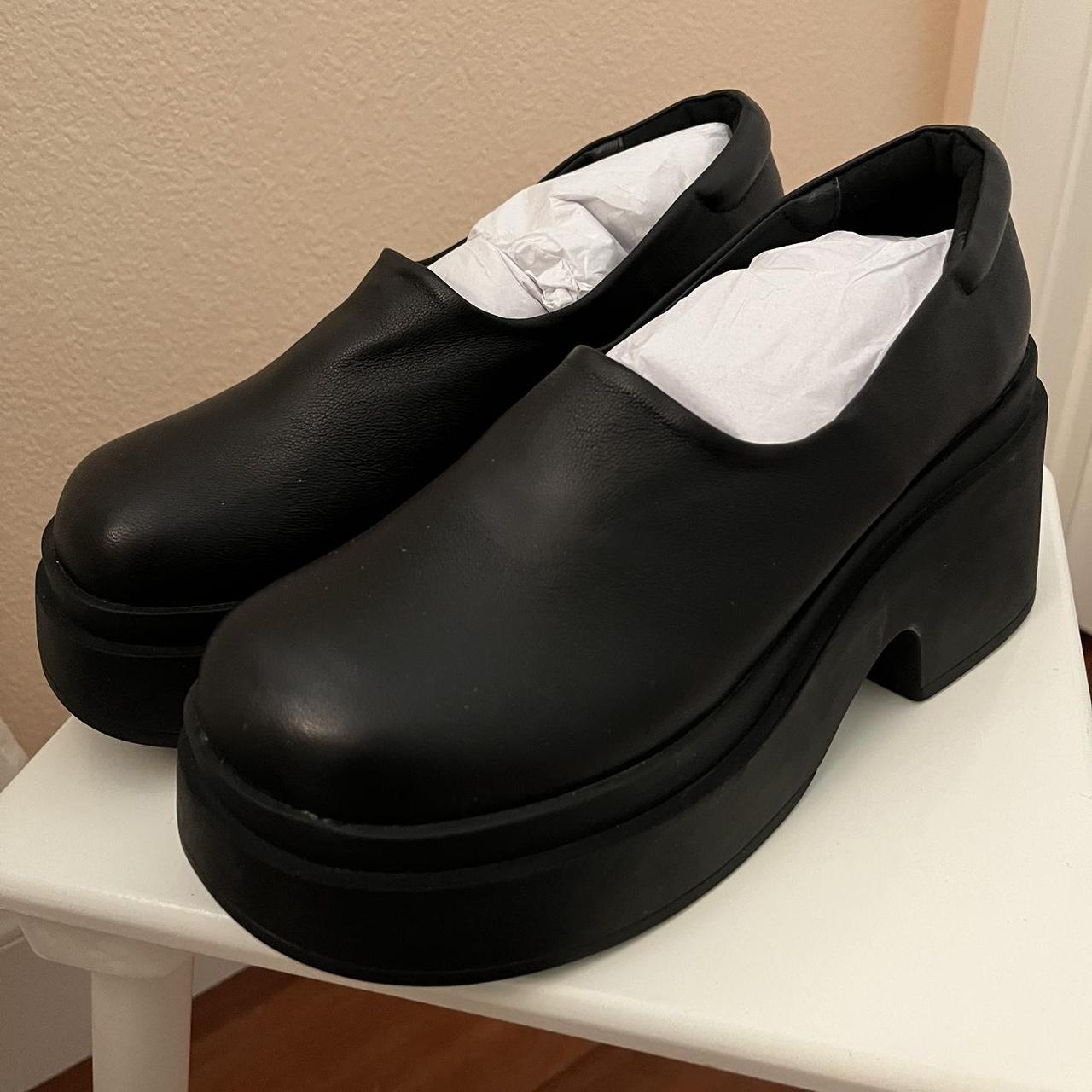 white fendi sneakers womens