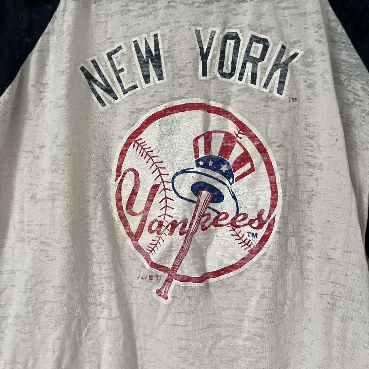 Esleep NY Yankee Pin Striped Baseball Tee 55% Cotton - Depop