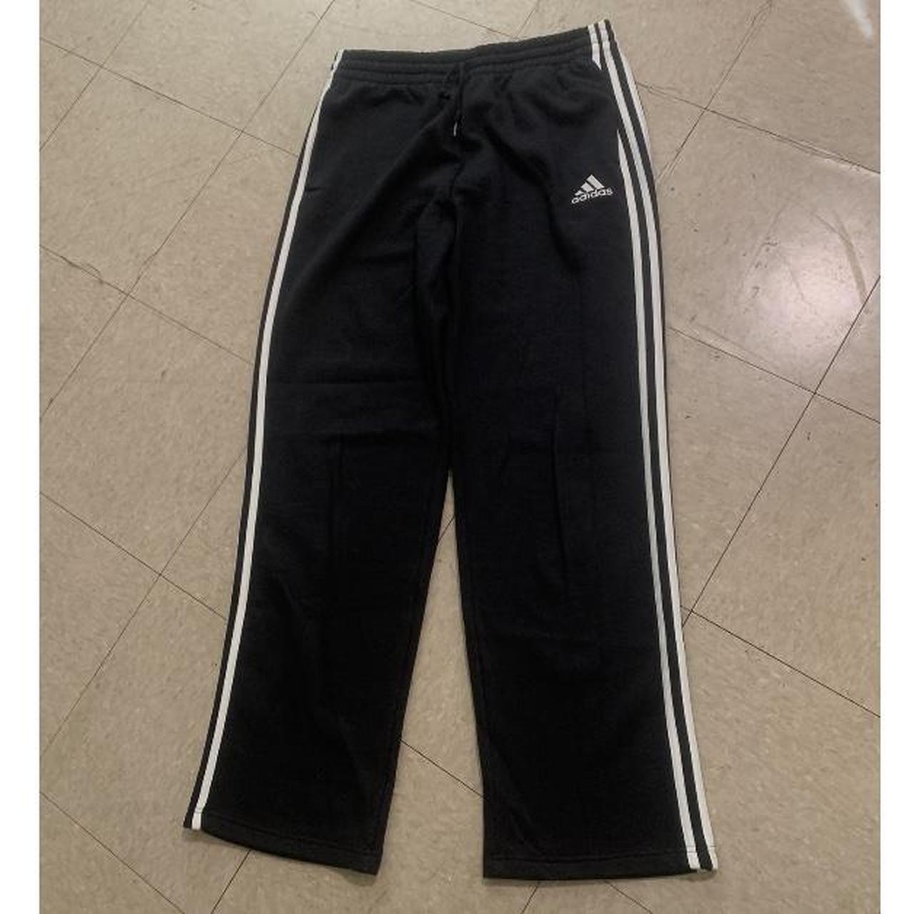 baggy soft adidas sweatpants fits sizes 32-36... - Depop