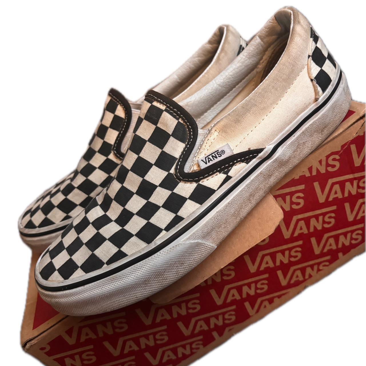 Black and white checkered vans size 6 best sale