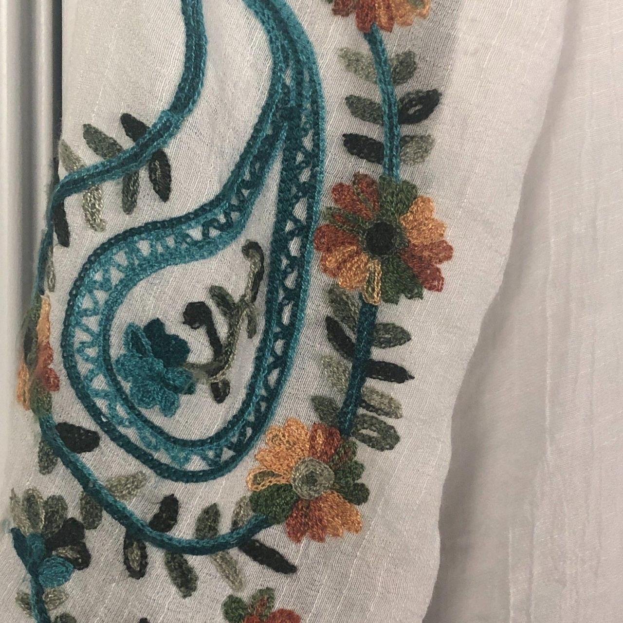 Source Unknown Women's Blouse - White - L – Hope … - image 3