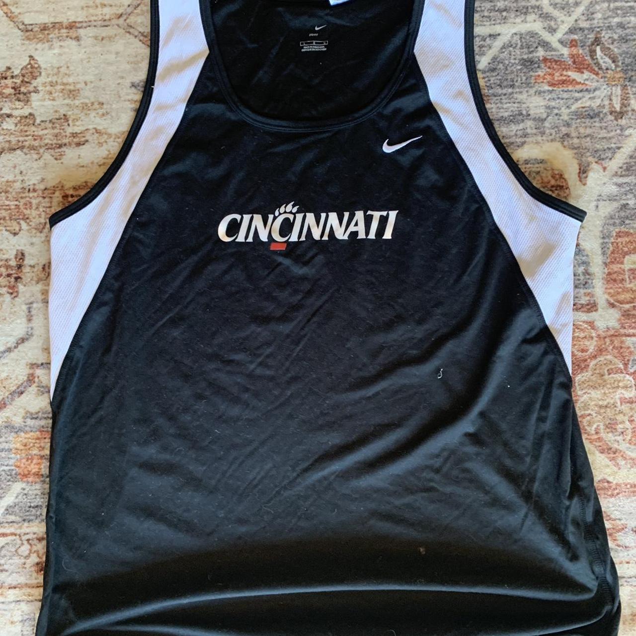 Vintage Nike Cincinnati Bearcats Jersey - Depop