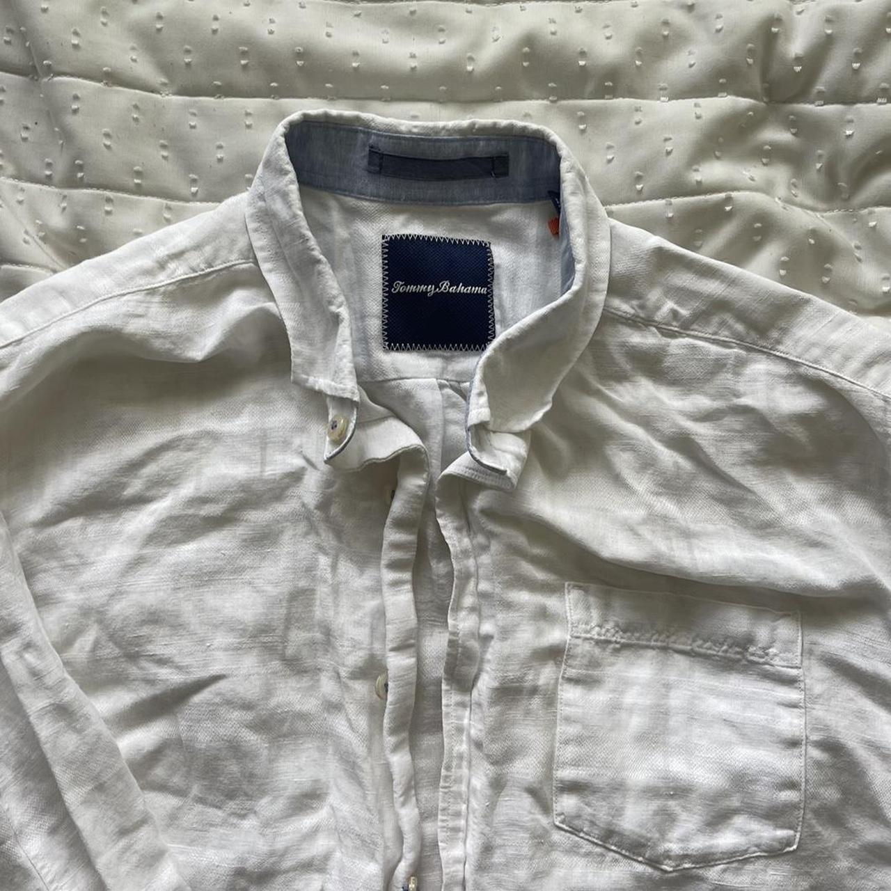 Tommy Bahama white linen (54)/cotton (46) button... Depop