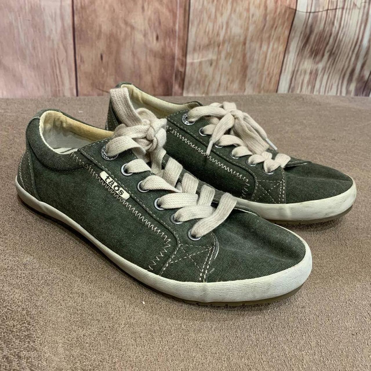 Sage green tennis on sale shoes