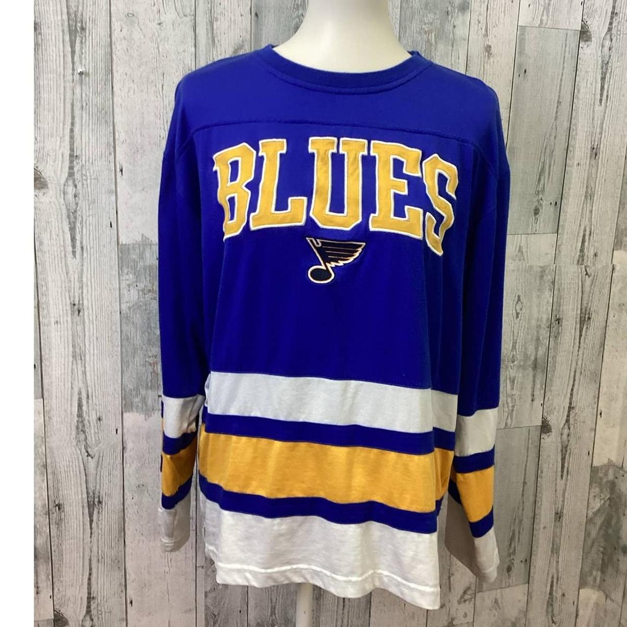 Mens vintage St. Louis Blues t shirt - Size L - - Depop
