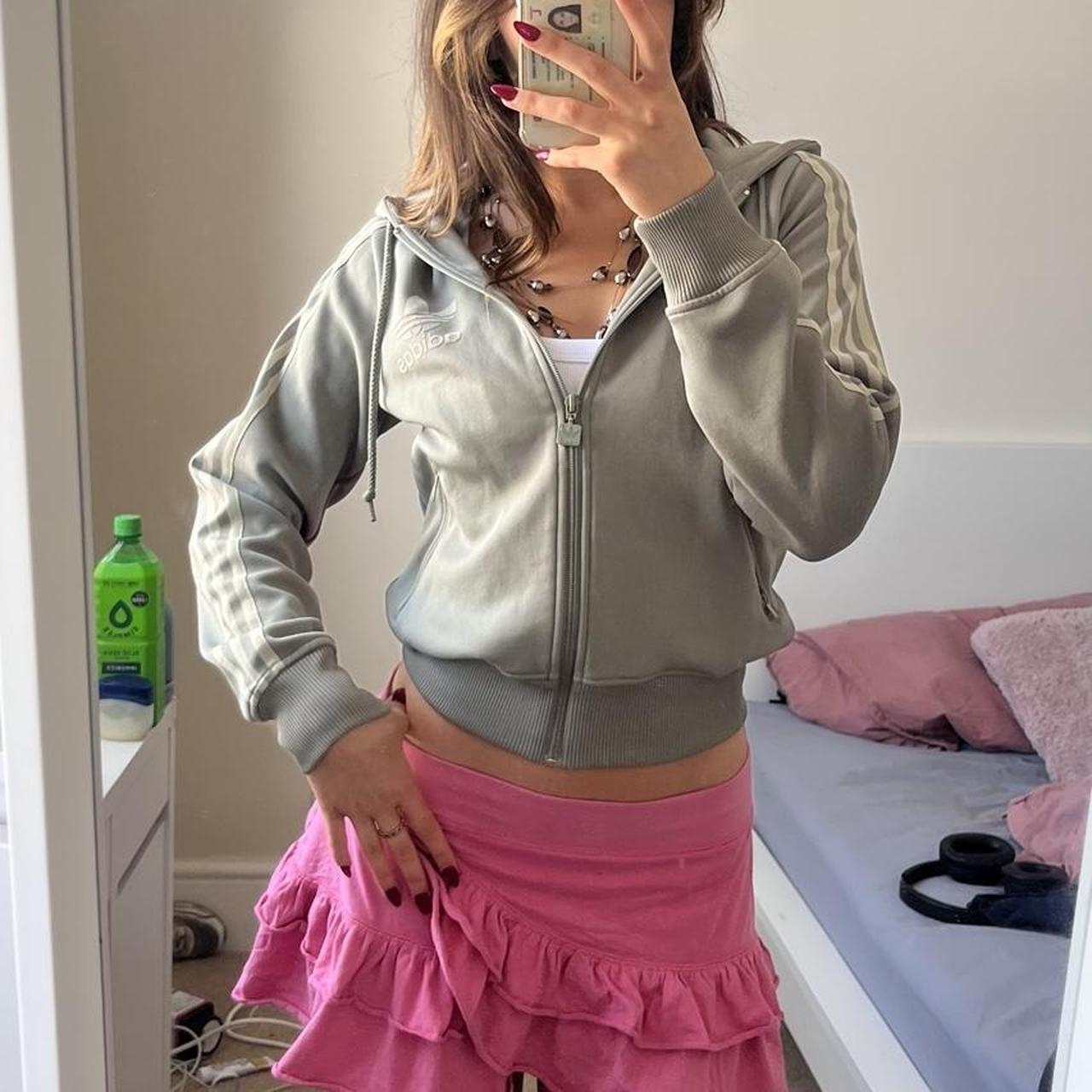 item listed by deni__