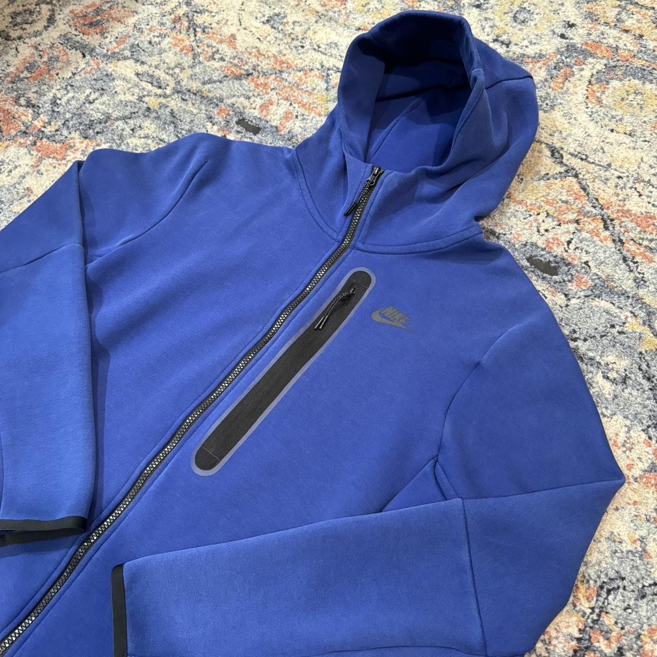 mens nike tech blue