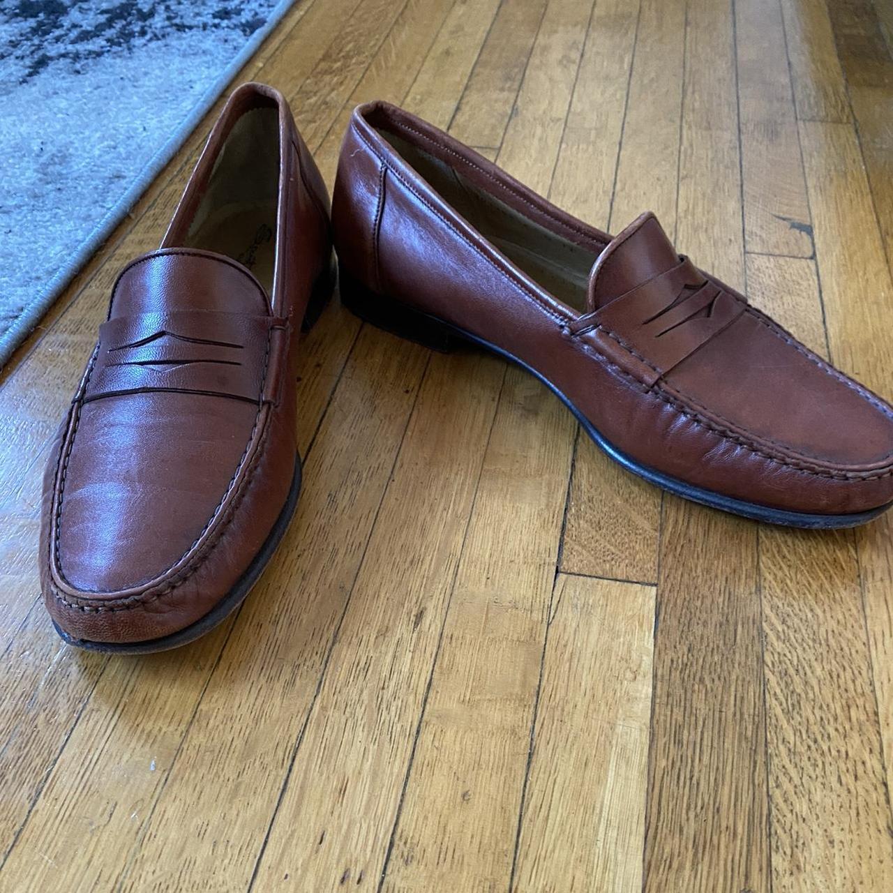 Santoni Men's Burgundy Loafers Depop