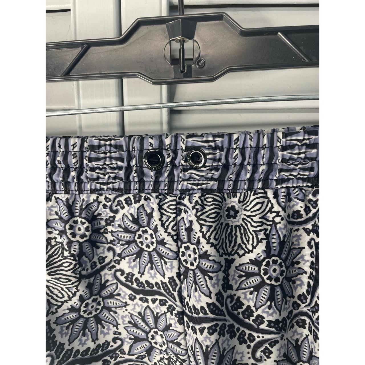 Volcom Women's Shorts - Multi - M – Volcom blue/g… - image 2