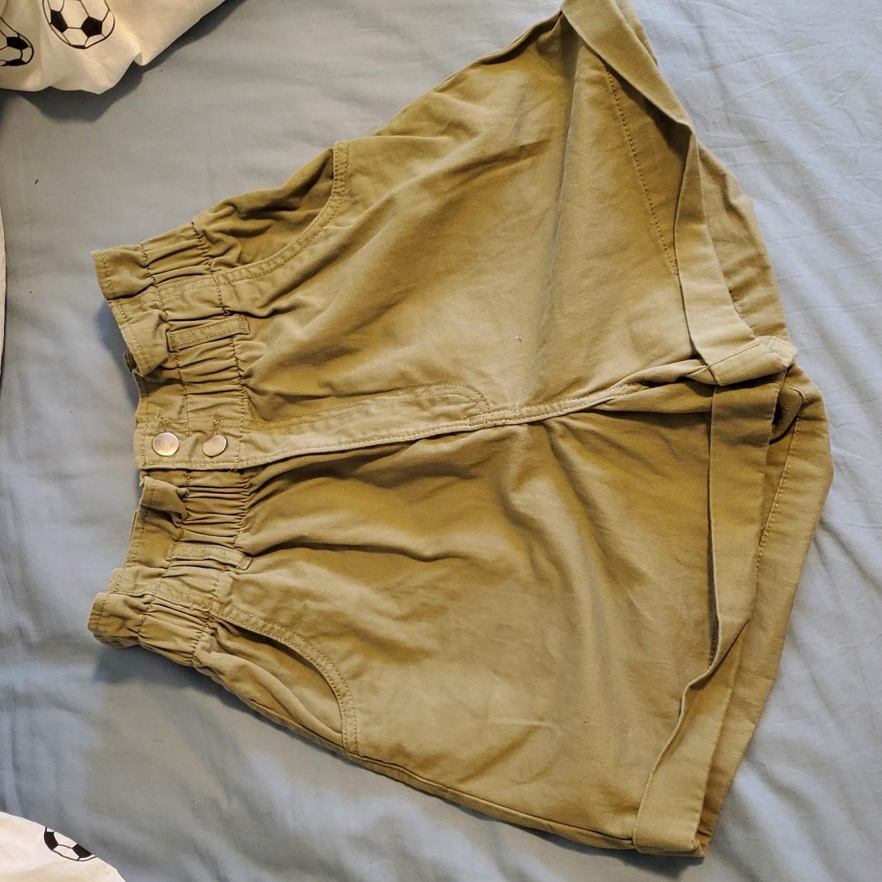 High waisted khaki green shorts Size 6 Open for... Depop
