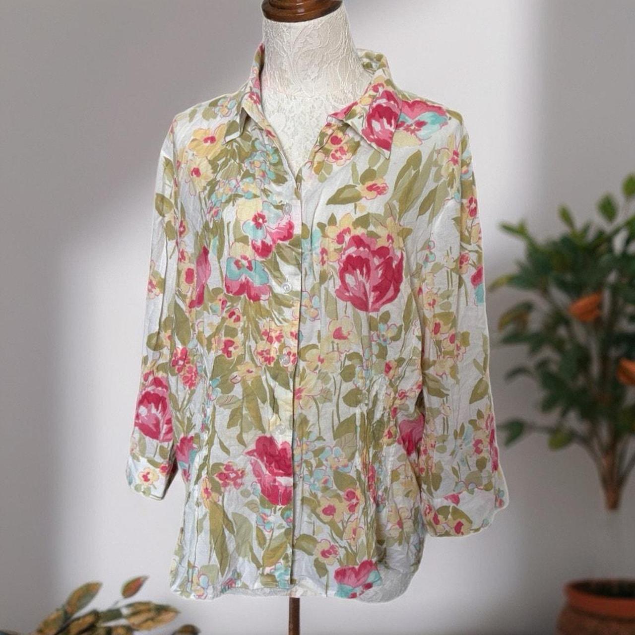 Source Unknown Women's Blouse - Cream - 22 – Feat… - image 1