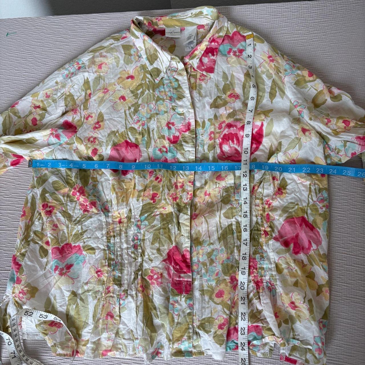 Source Unknown Women's Blouse - Cream - 22 – Feat… - image 4