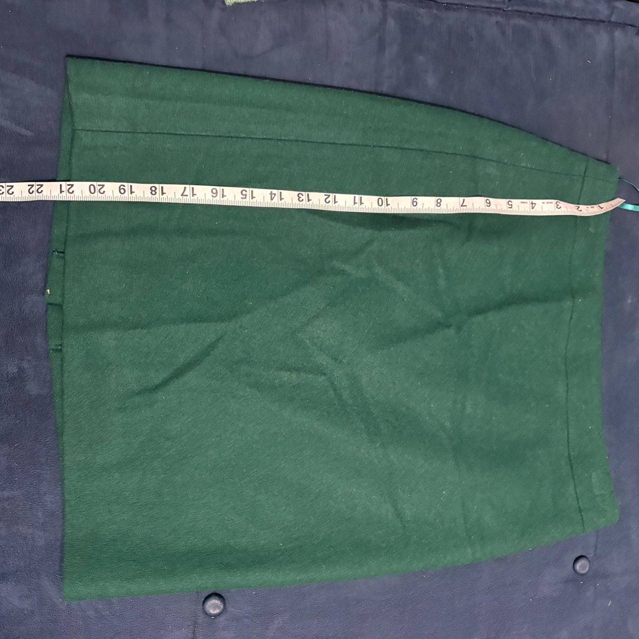 Source Unknown Women's Skirt - Green - 2 – Brand:… - image 2