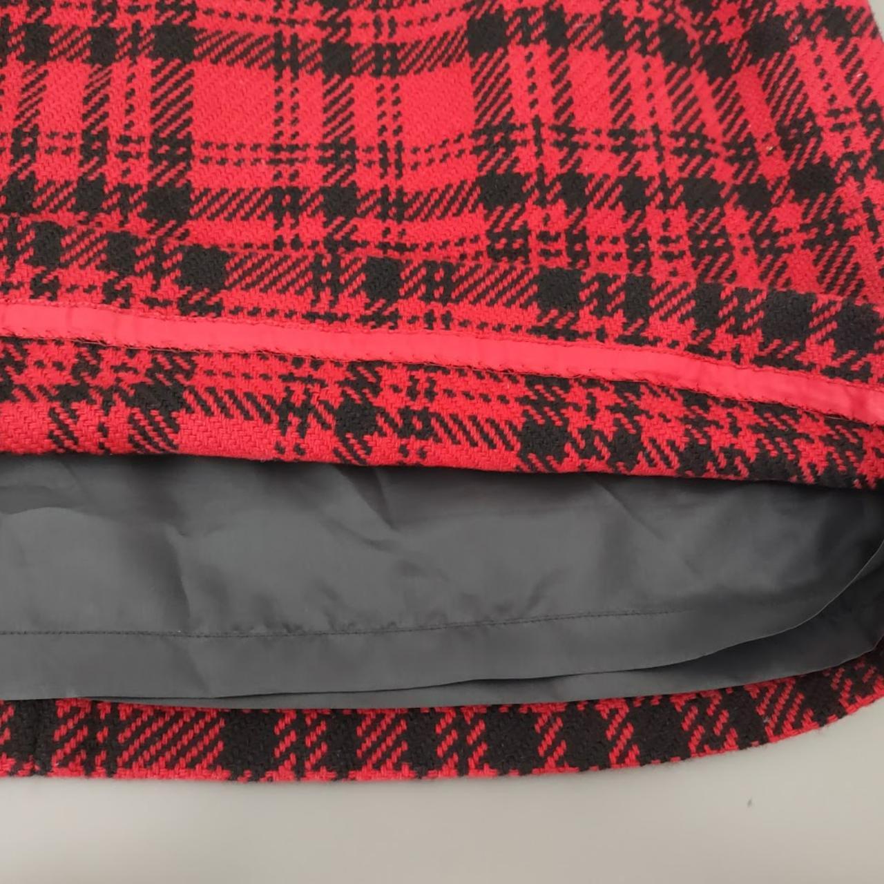 Eddie Bauer Plaid Holiday Skirt Red and black... - Depop