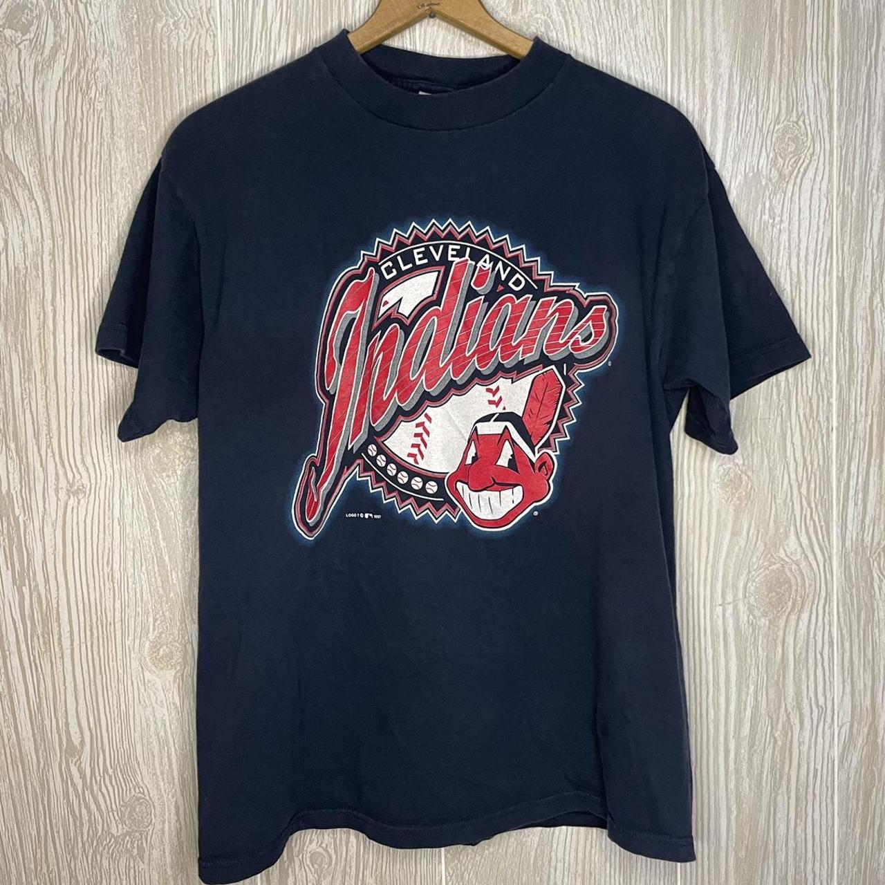 Cleveland Indians Polo Shirt Men's Large No flaws - Depop