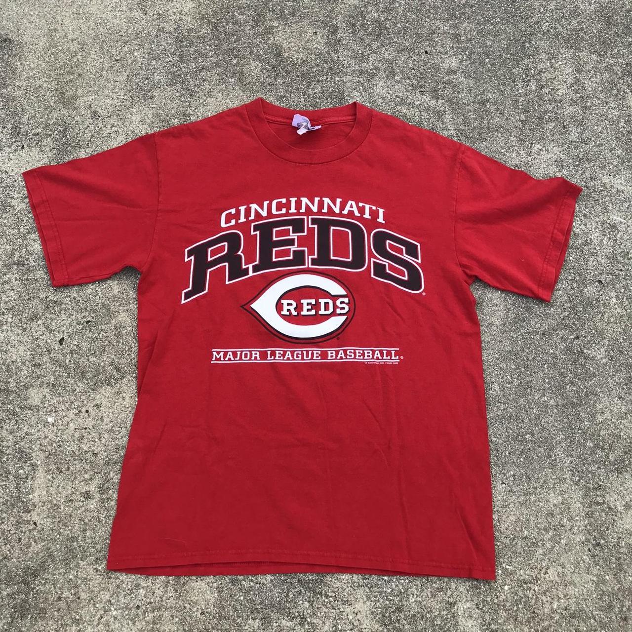 Vintage 2000 Cincinnati reds mlb T-shirt size - Depop