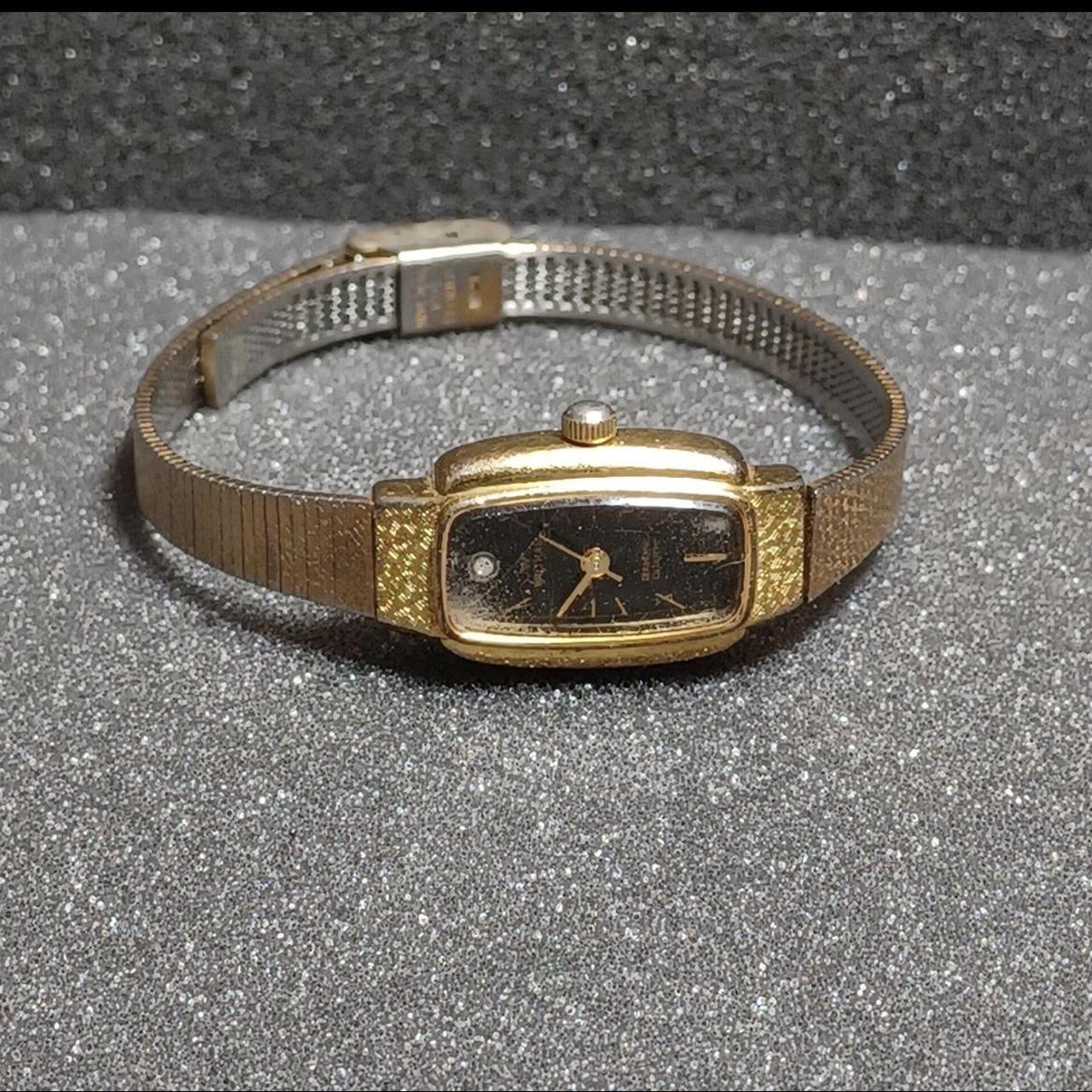 Waltham diamond quartz clearance watch