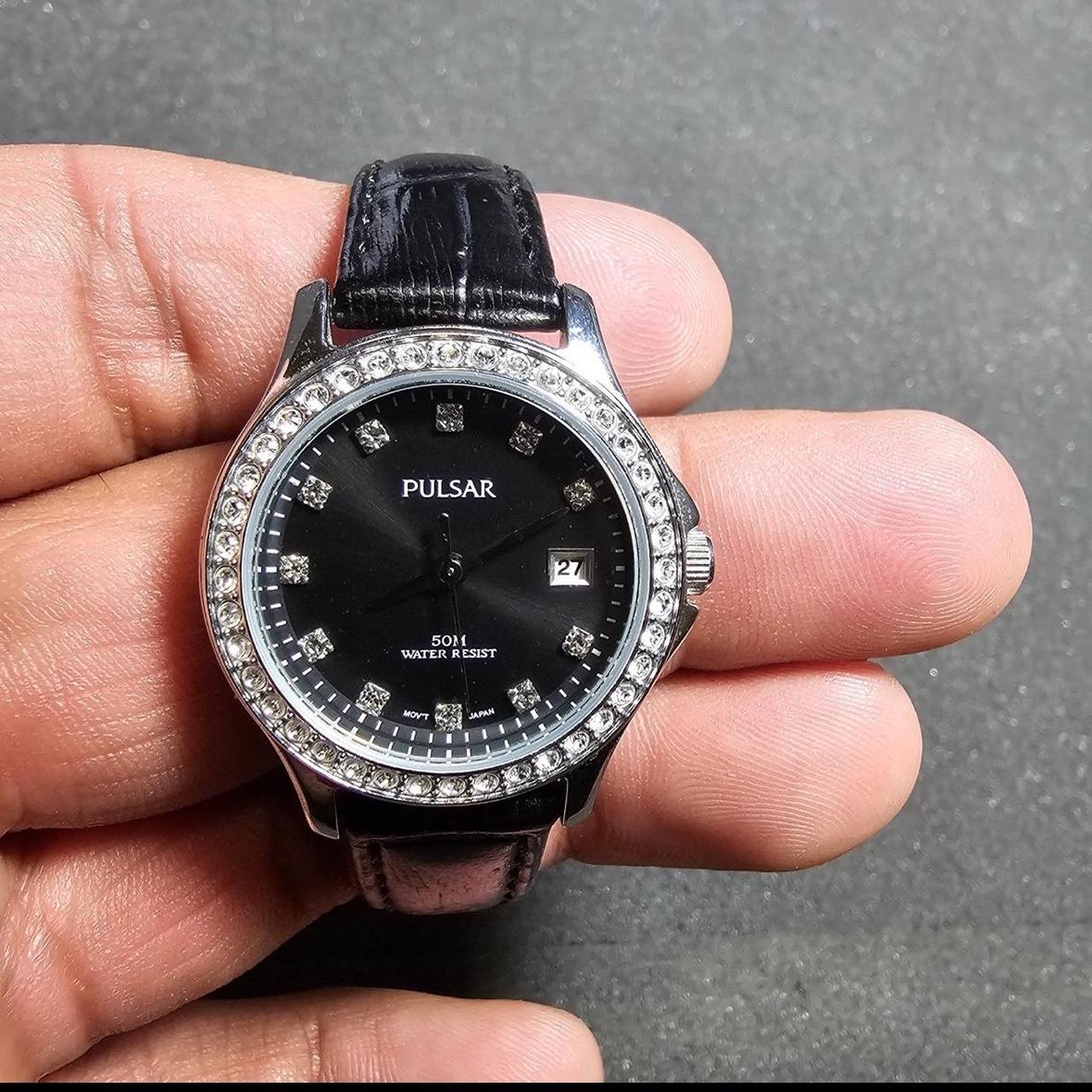 Pulsar swarovski crystal on sale watch