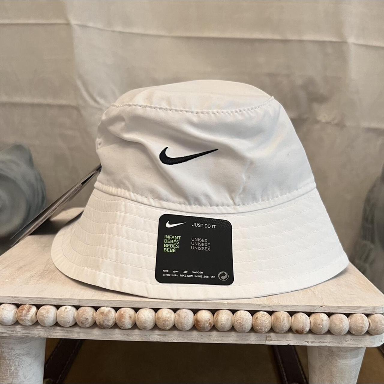 Nike festival bucket top hat