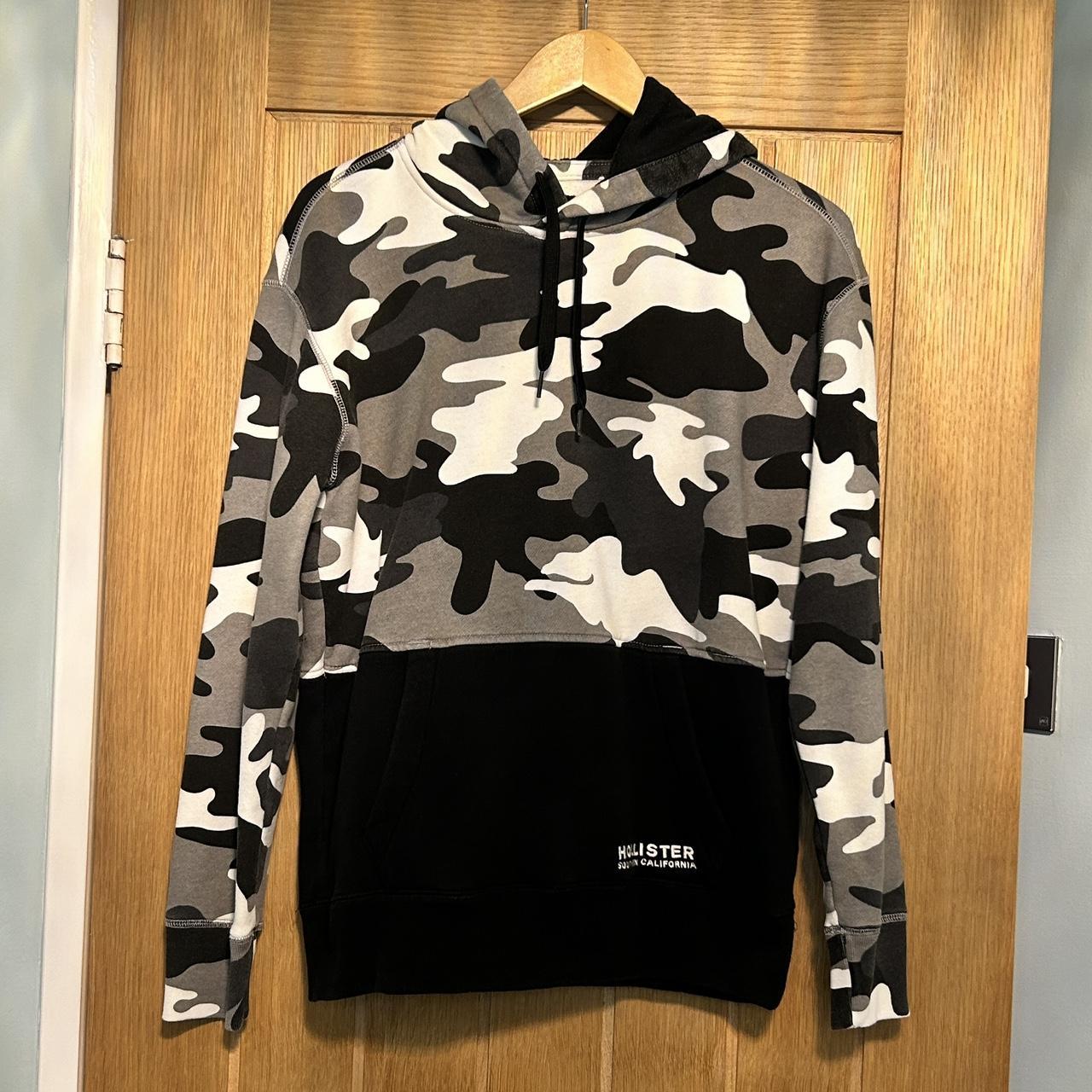 Black camo store hollister hoodie