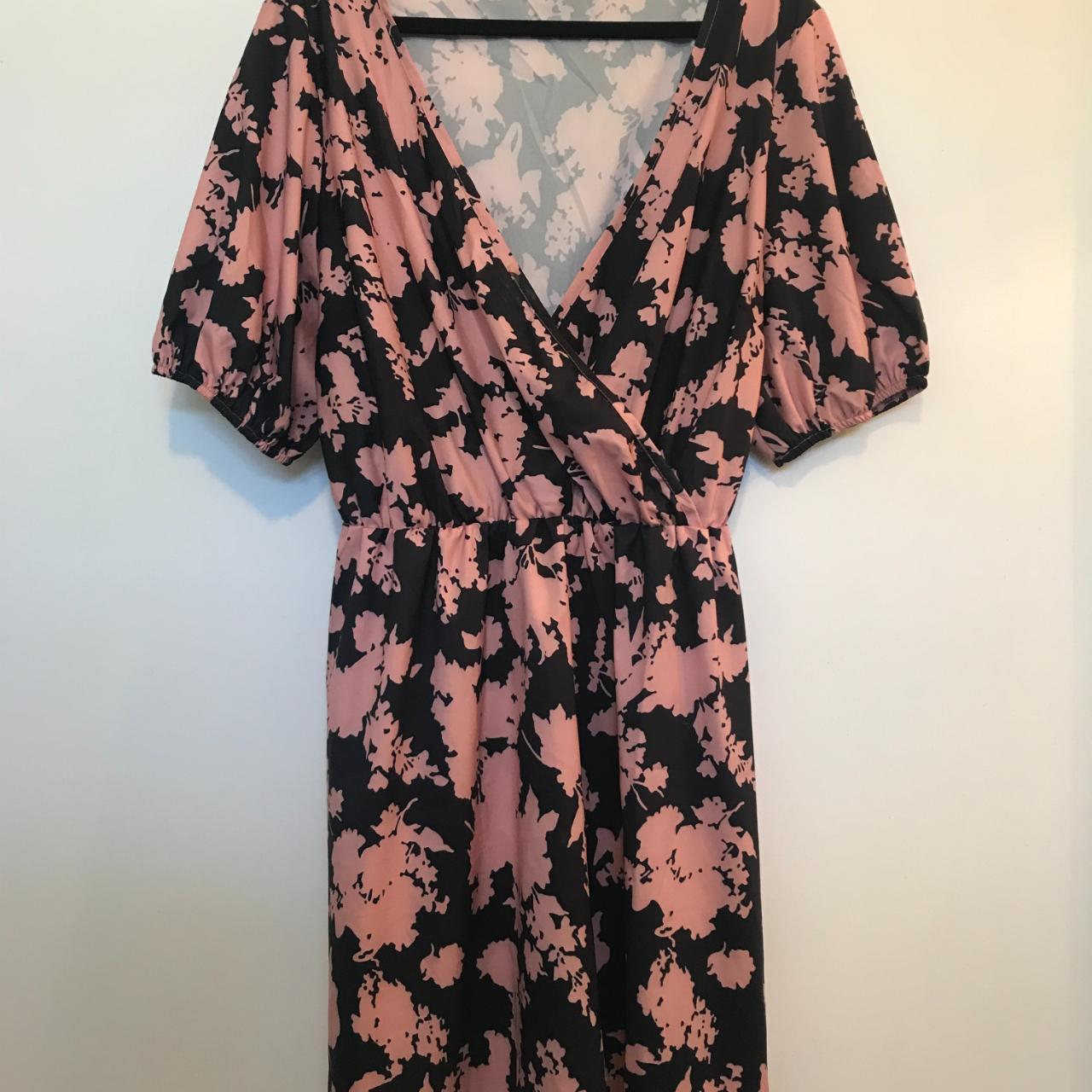 Shein Curve Size 1XL Floral Print Dress. V Neck... - Depop