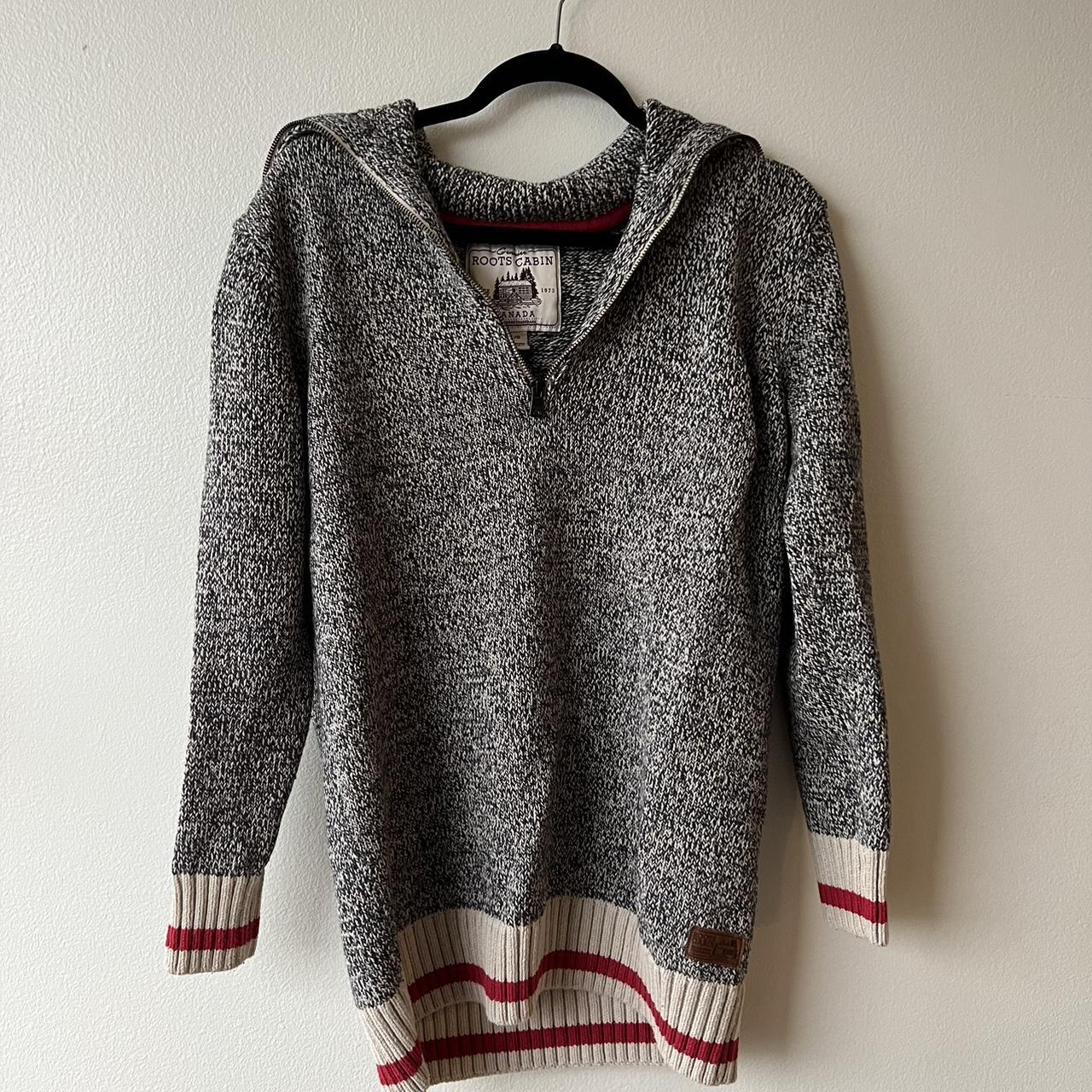 Vintage ROOTS sweater Depop