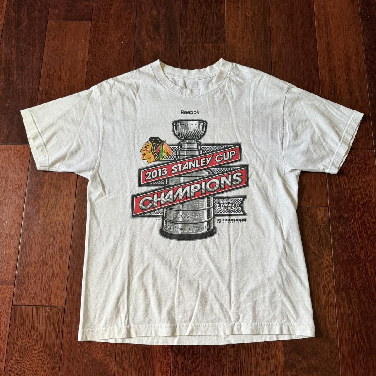 Chicago Blackhawks shirt. NHL hockey player promo - Depop