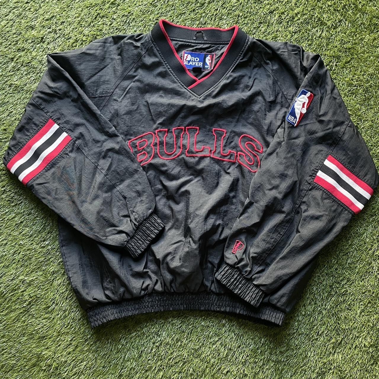 Vintage Chicago Bulls Pullover ~ Size: X-Large 26... - Depop