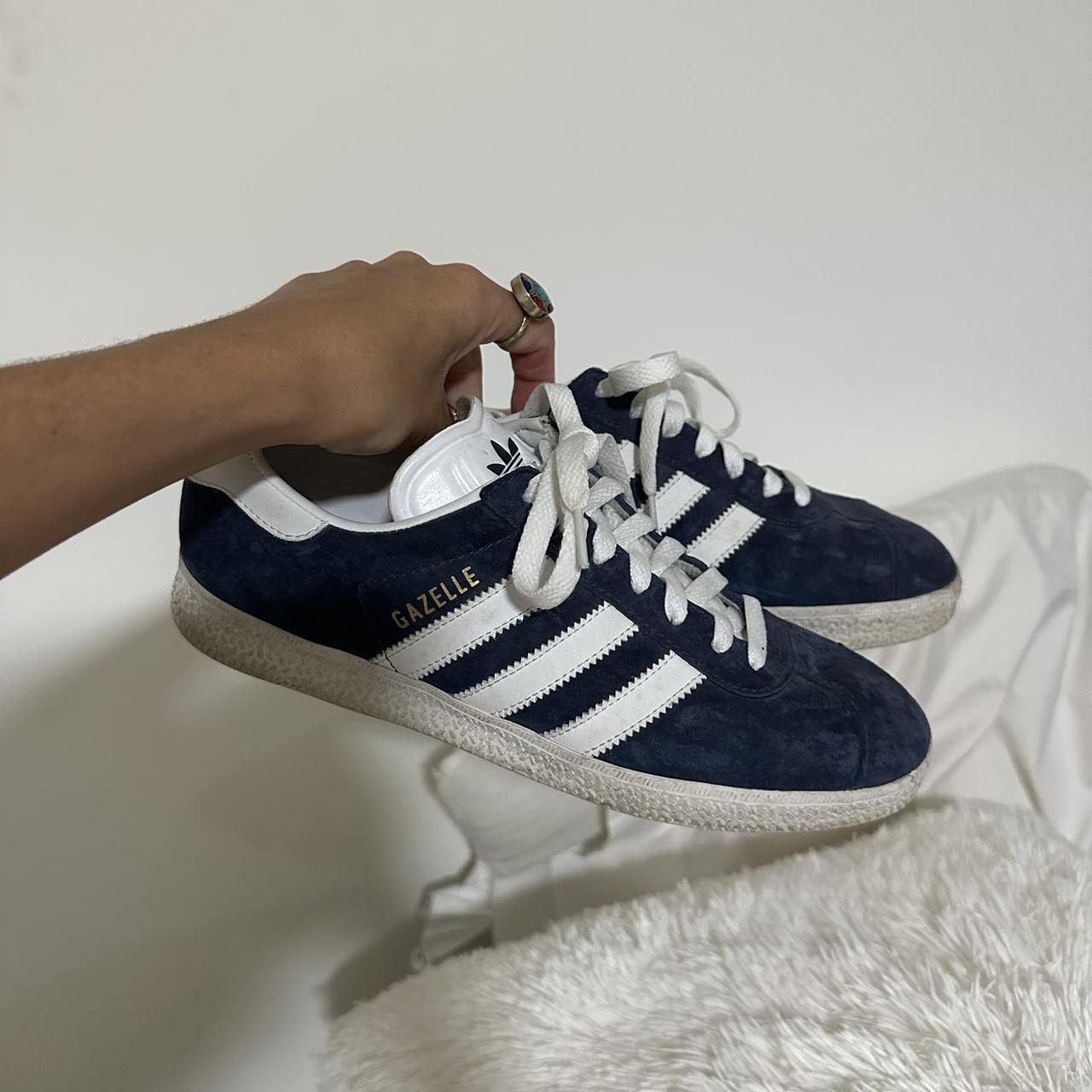 Navy blue adidas gazelle shoes perfect fall winter